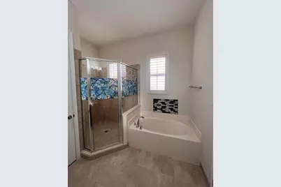 1746 NW 124th Way, Pembroke Pines, FL 33028 - Photo 11