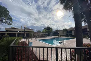 2379 SW 15th St, Deerfield Beach, FL 33442 - Photo 15