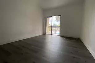 2379 SW 15th St, Deerfield Beach, FL 33442 - Photo 7