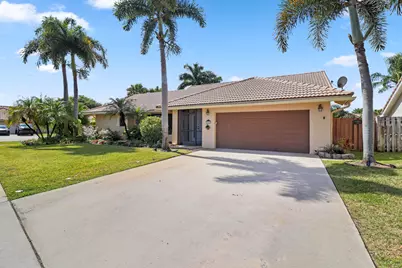 9260 Laurel Green Drive, Boynton Beach, FL 33437 - Photo 1