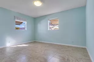 2016 SW Golf Ln SW, Boynton Beach, FL 33426 - Photo 15