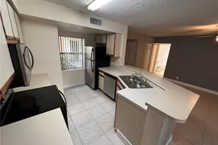 9999 Summerbreeze Dr, Sunrise, FL 33322 - Photo 11