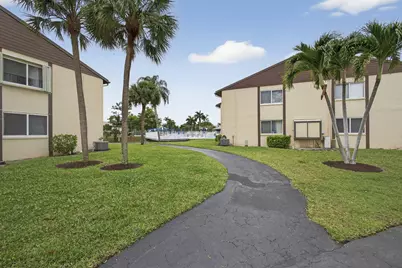 327 Pine Ridge Circle #A-1, Greenacres, FL 33463 - Photo 5