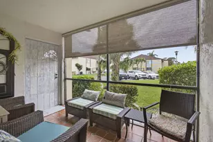 327 Pine Ridge Cir, Greenacres, FL 33463 - Photo 15