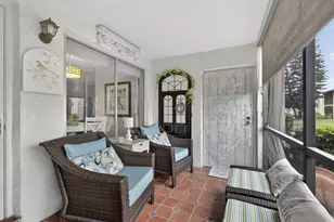 327 Pine Ridge Cir, Greenacres, FL 33463 - Photo 17