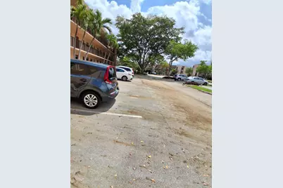 10303 Sunrise Lakes Boulevard #103, Sunrise, FL 33322 - Photo 3