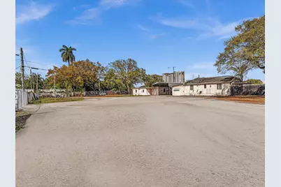 4901 SW 51st Street, Davie, FL 33314 - Photo 49