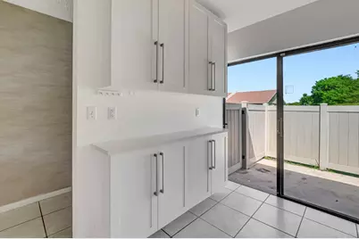 10323 W Boca Bnd W #K1, Boca Raton, FL 33428 - Photo 7