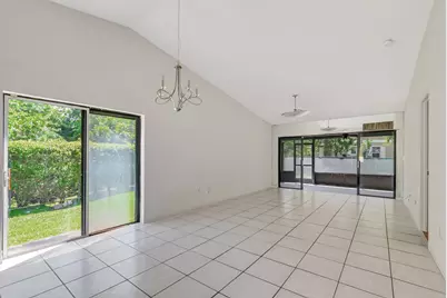 10323 W Boca Bnd W #K1, Boca Raton, FL 33428 - Photo 9