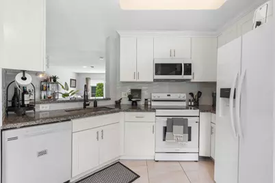 4759 SW 14th Court, Deerfield Beach, FL 33442 - Photo 11