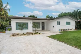 4760 NE 17th Ave, Oakland Park, FL 33334 - Photo 3