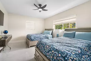 4760 NE 17th Ave, Oakland Park, FL 33334 - Photo 13