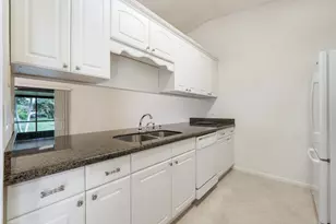 22 Walcott Dr, Boynton Beach, FL 33426 - Photo 7