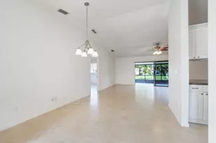 22 Walcott Dr, Boynton Beach, FL 33426 - Photo 3