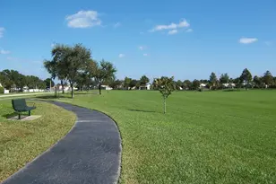 22 Walcott Dr, Boynton Beach, FL 33426 - Photo 31