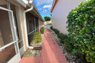 1356 Garden Rd, Weston, FL 33326 - Photo 23