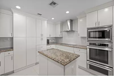 200 E Palmetto Park Road #607, Boca Raton, FL 33432 - Photo 15