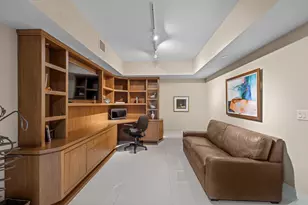 200 E Palmetto Park Rd, Boca Raton, FL 33432 - Photo 9