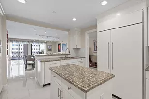 200 E Palmetto Park Rd, Boca Raton, FL 33432 - Photo 17