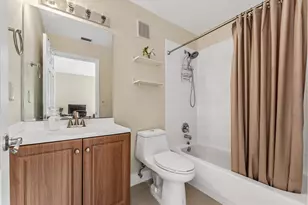 238 S W 122nd Terrace, Pembroke Pines, FL 33025 - Photo 19