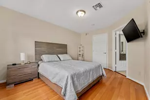 238 S W 122nd Terrace, Pembroke Pines, FL 33025 - Photo 15