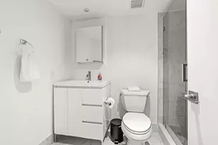 520 Brickell Key Dr, Miami, FL 33131 - Photo 31