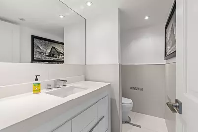 520 Brickell Key Drive #A200, Miami, FL 33131 - Photo 21