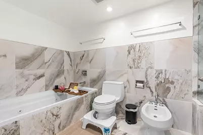 520 Brickell Key Drive #A200, Miami, FL 33131 - Photo 29