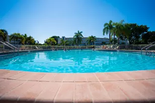 410 Grantham A, Deerfield Beach, FL 33442 - Photo 33