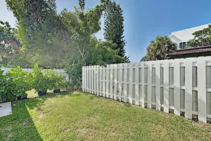 1959 SE 3rd St, Deerfield Beach, FL 33441 - Photo 5