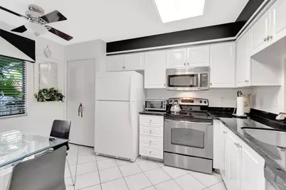 7280 Amberly Lane #110, Delray Beach, FL 33446 - Photo 17