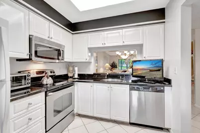 7280 Amberly Lane #110, Delray Beach, FL 33446 - Photo 19