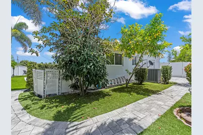 801 SE 14th Street, Deerfield Beach, FL 33441 - Photo 29