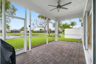 12567 Crested Butte Avenue, Boynton Beach, FL 33437 - Photo 9