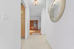 103 Lake Anne Dr, West Palm Beach, FL 33411 - Photo 3