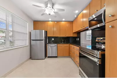 103 Lake Anne Drive, West Palm Beach, FL 33411 - Photo 11