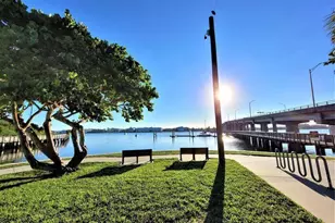 220 Lucerne Ave, Lake Worth Beach, FL 33460 - Photo 23