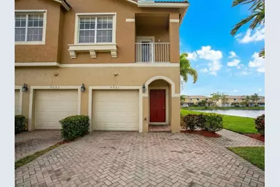 9051 Plymouth Place #20203, Tamarac, FL 33321 - Photo 19