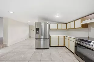 2591 Myrica Rd, West Palm Beach, FL 33406 - Photo 13