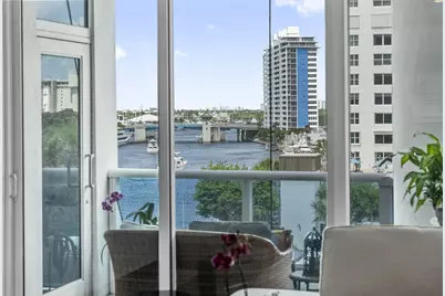 715 Bayshore Drive #606, Fort Lauderdale, FL 33304 - Photo 1