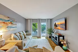 3004 NE 5th Terrace, Wilton Manors, FL 33334 - Photo 5