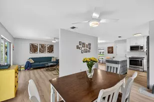 9820 Daisy Ave, Palm Beach Gardens, FL 33410 - Photo 11