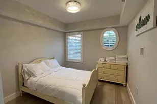 2051 SE 3rd St, Deerfield Beach, FL 33441 - Photo 9