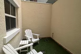 2051 SE 3rd St, Deerfield Beach, FL 33441 - Photo 5