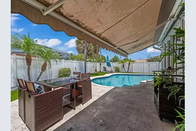 801 SE 14th Street, Deerfield Beach, FL 33441 - Photo 3