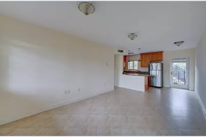 410 SW 15th Street #204, Pompano Beach, FL 33060 - Photo 7