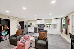 1071 Peak Rd, Lake Worth, FL 33462 - Photo 19