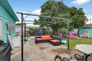 1071 Peak Rd, Lake Worth, FL 33462 - Photo 33