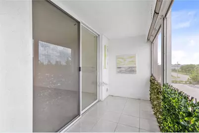 2841 Somerset Drive #311, Lauderdale Lakes, FL 33311 - Photo 11