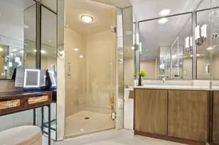 1900 Consulate Pl, West Palm Beach, FL 33401 - Photo 23